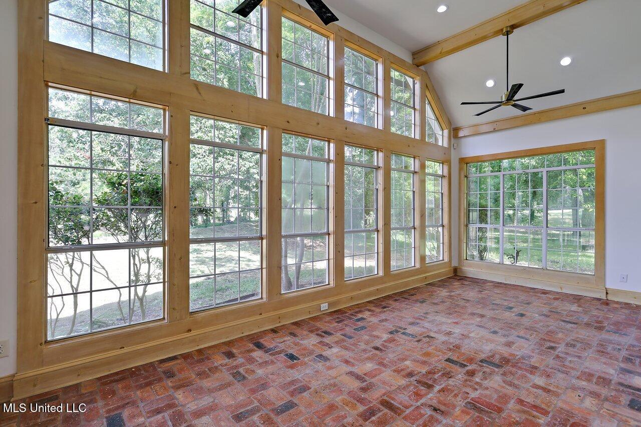 138 Sunflower Road Madison, MS 39110 - Photo 14 of 86 138 Sunflower Rd 15