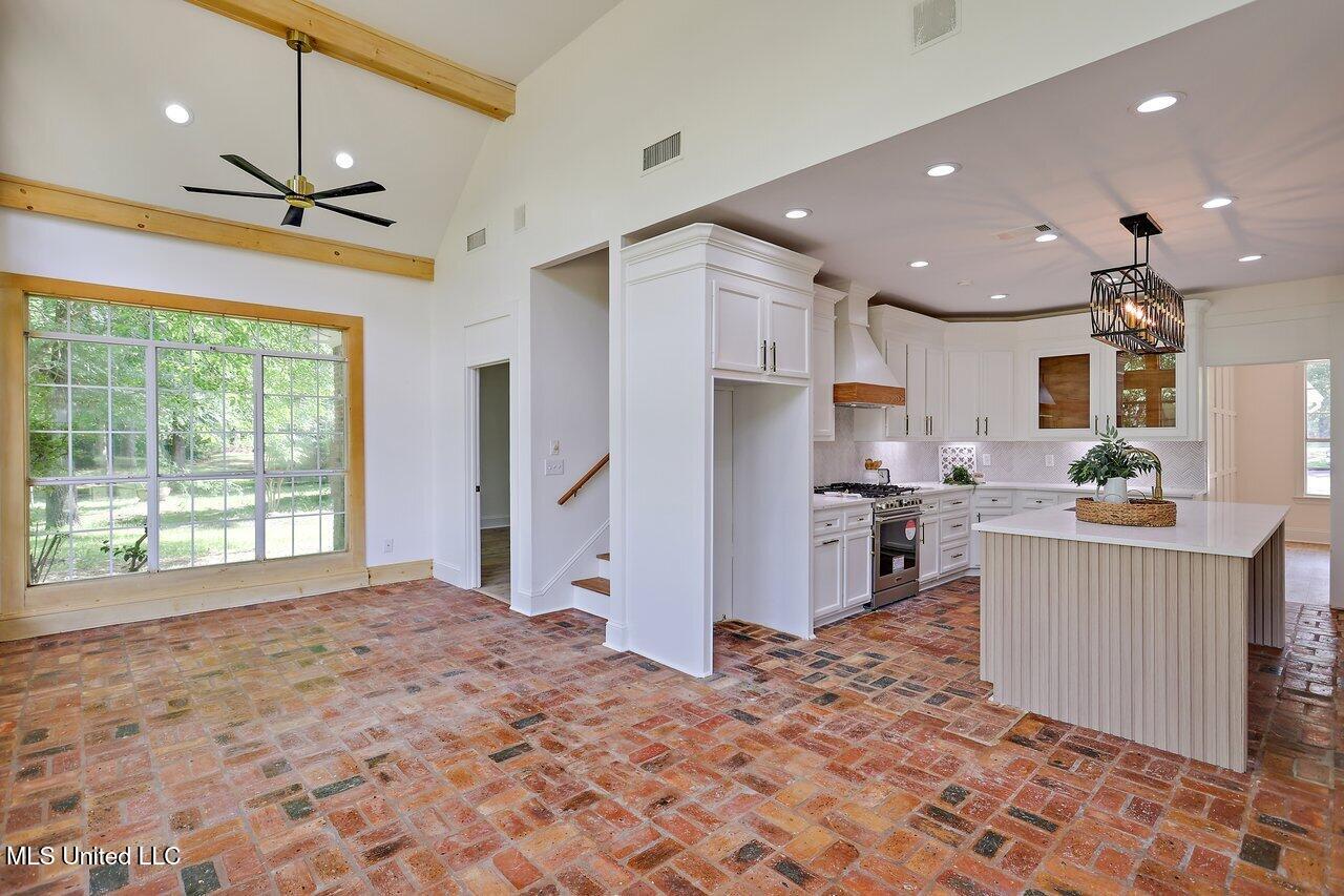 138 Sunflower Road Madison, MS 39110 - Photo 15 of 86 138 Sunflower Rd 16