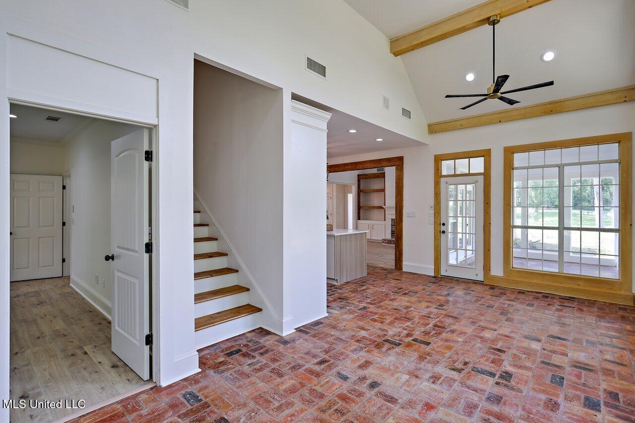 138 Sunflower Road Madison, MS 39110 - Photo 16 of 86 138 Sunflower Rd 17