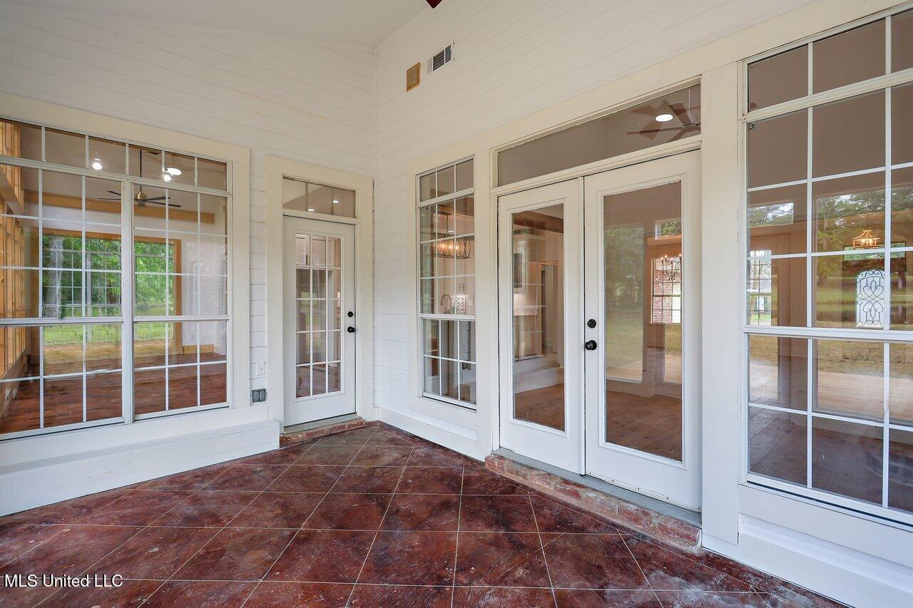 138 Sunflower Road Madison, MS 39110 - Photo 43 of 86 138 Sunflower Rd 44