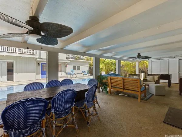 $2,450,000 | 952 Holoholo Street, Kailua, HI 96734