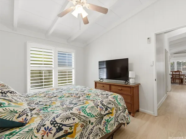 $2,450,000 | 952 Holoholo Street, Kailua, HI 96734