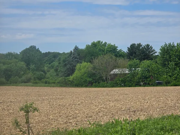 $395,000 | 14 Us Highway, Woodstock, IL 60098