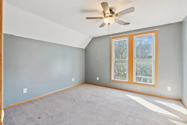 $180,000 | 1315 Pershing Boulevard, Clinton, IA 52732
