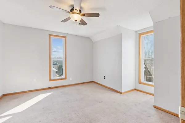 $180,000 | 1315 Pershing Boulevard, Clinton, IA 52732
