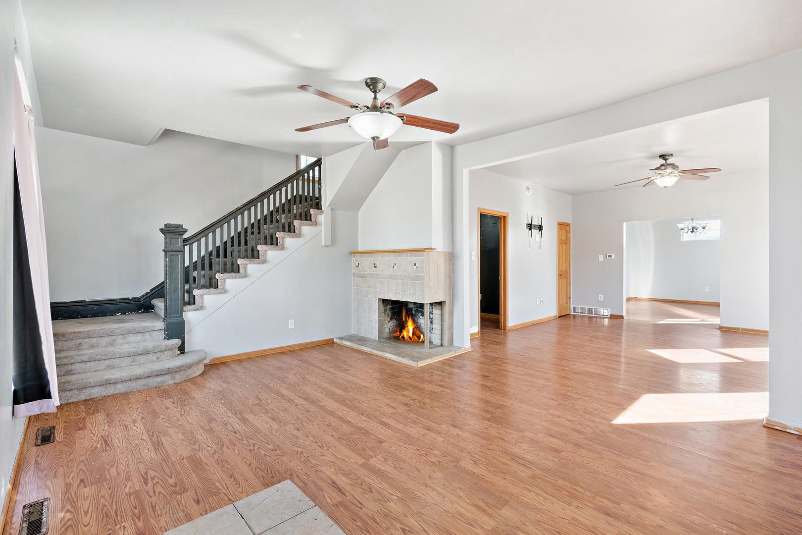 1315 Pershing Boulevard Clinton, IA 52732 - Photo 4 of 25