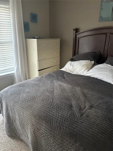 $2,000 | 2502 Colleen Drive, Pearland, TX 77581