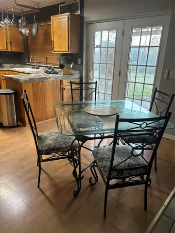 $2,000 | 2502 Colleen Drive, Pearland, TX 77581