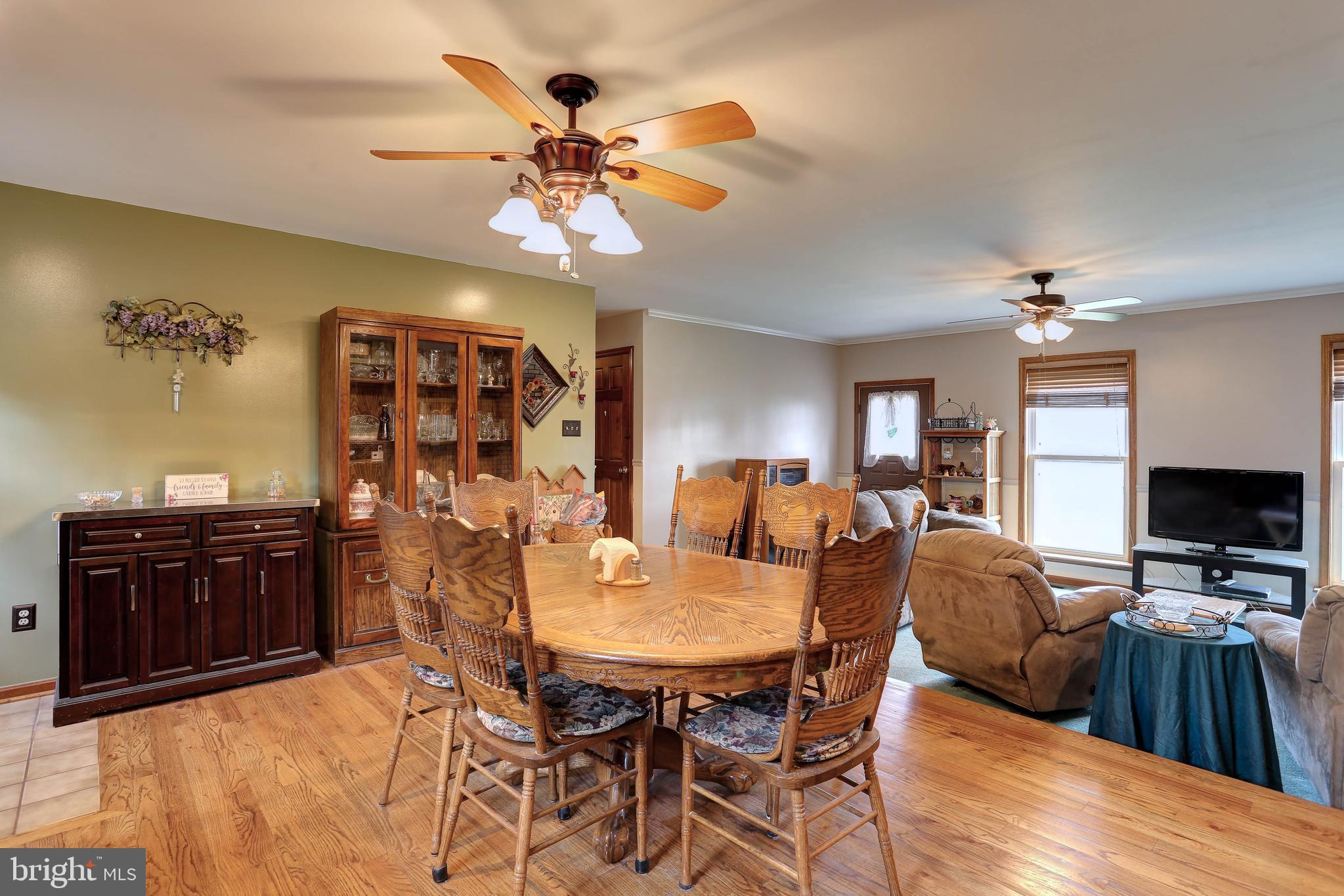 8474 Leishear Road Laurel, MD 20723 - Photo 9 of 61 OPEN - ceiling fan
