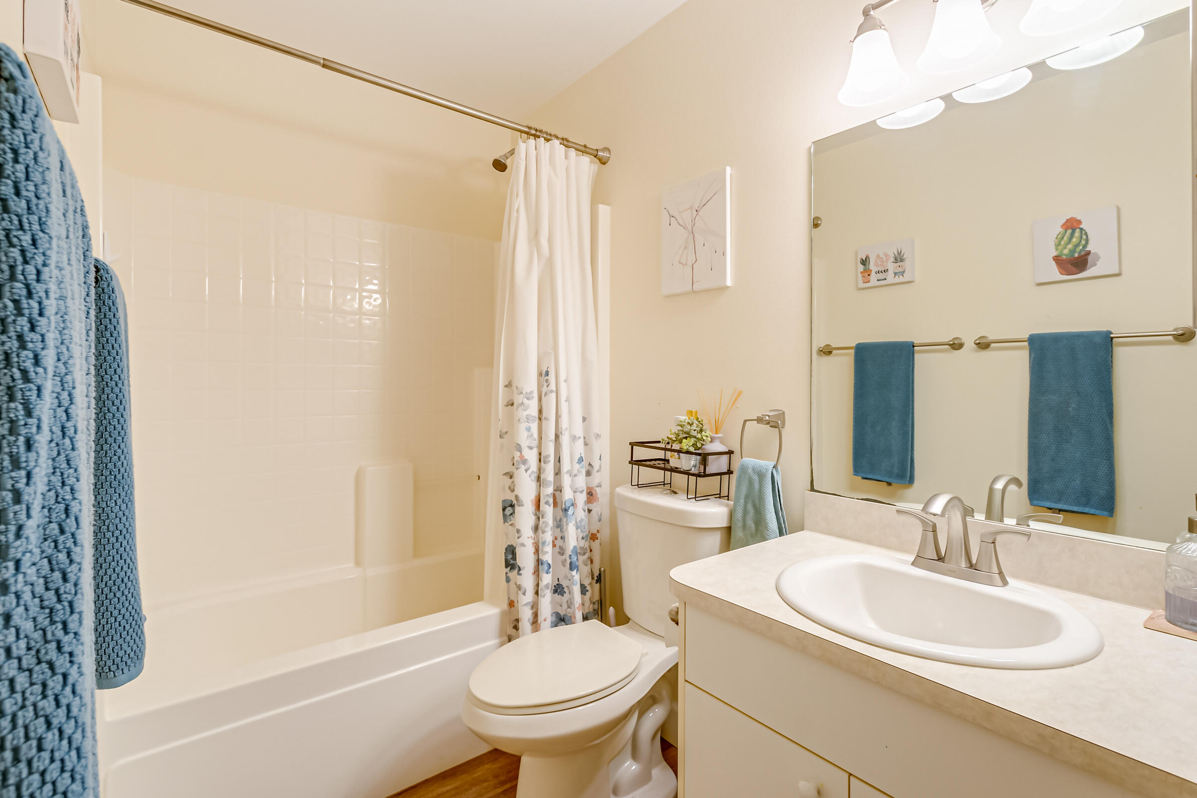 328 Deer Run Road Palm Bay, FL 32909 - Photo 25 of 50 328-Deer-Run-Bathroom 2