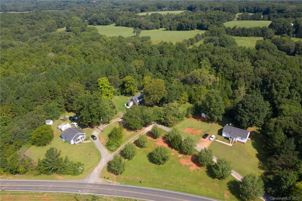 166 West North Corner Road Lancaster, SC 29720 - Photo 2 of 29