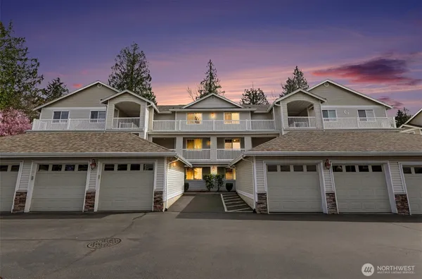 $449,950 | 15611 18th Avenue West, Unit G203, Lynnwood, WA 98087
