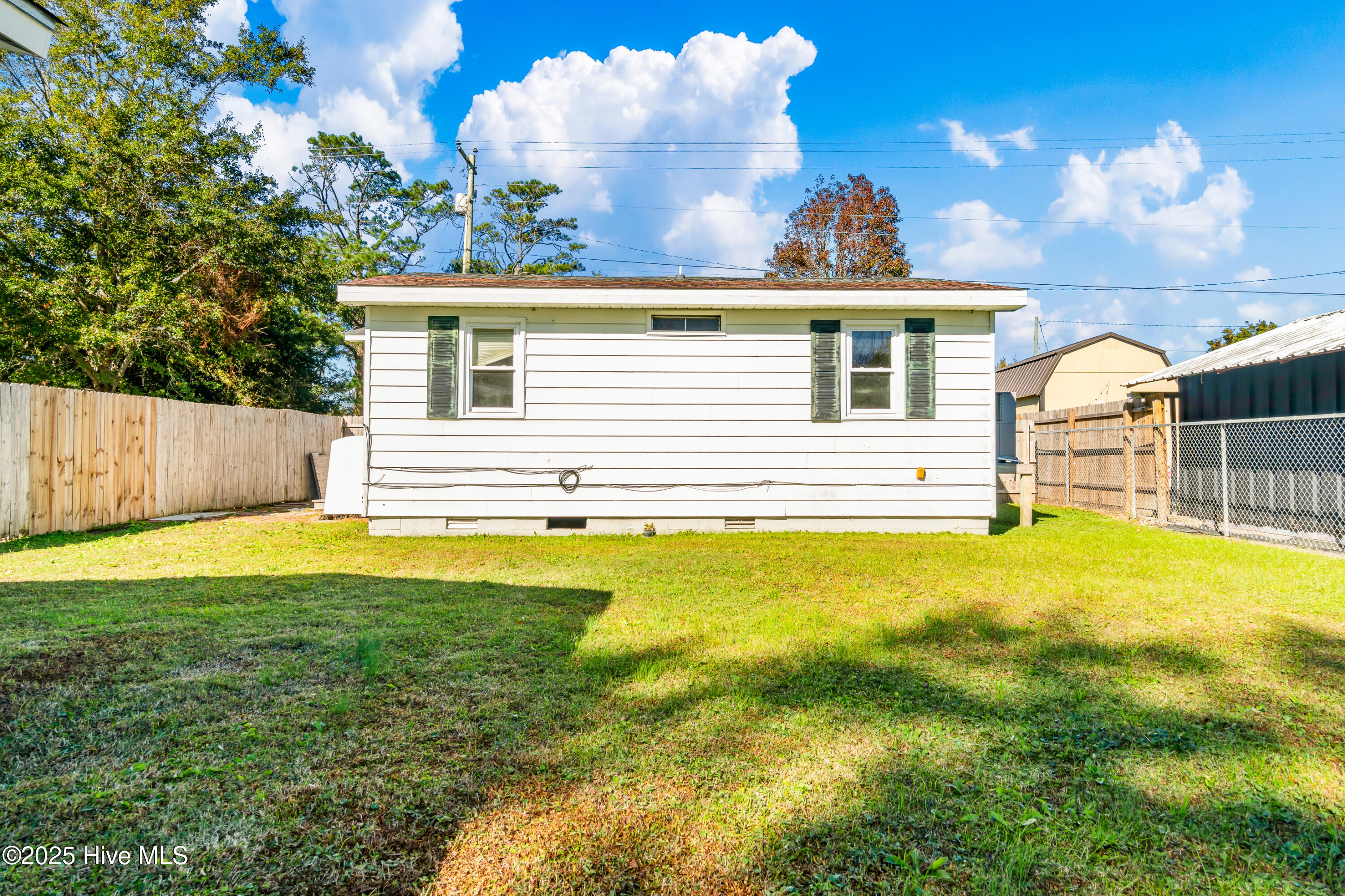 178 Arthur Farm Road Morehead City, NC 28557 - Photo 6 of 16 Rear View