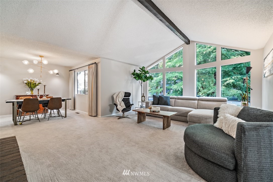 21004 28th Avenue Southeast Bothell, WA 98021 - Photo 3 of 24