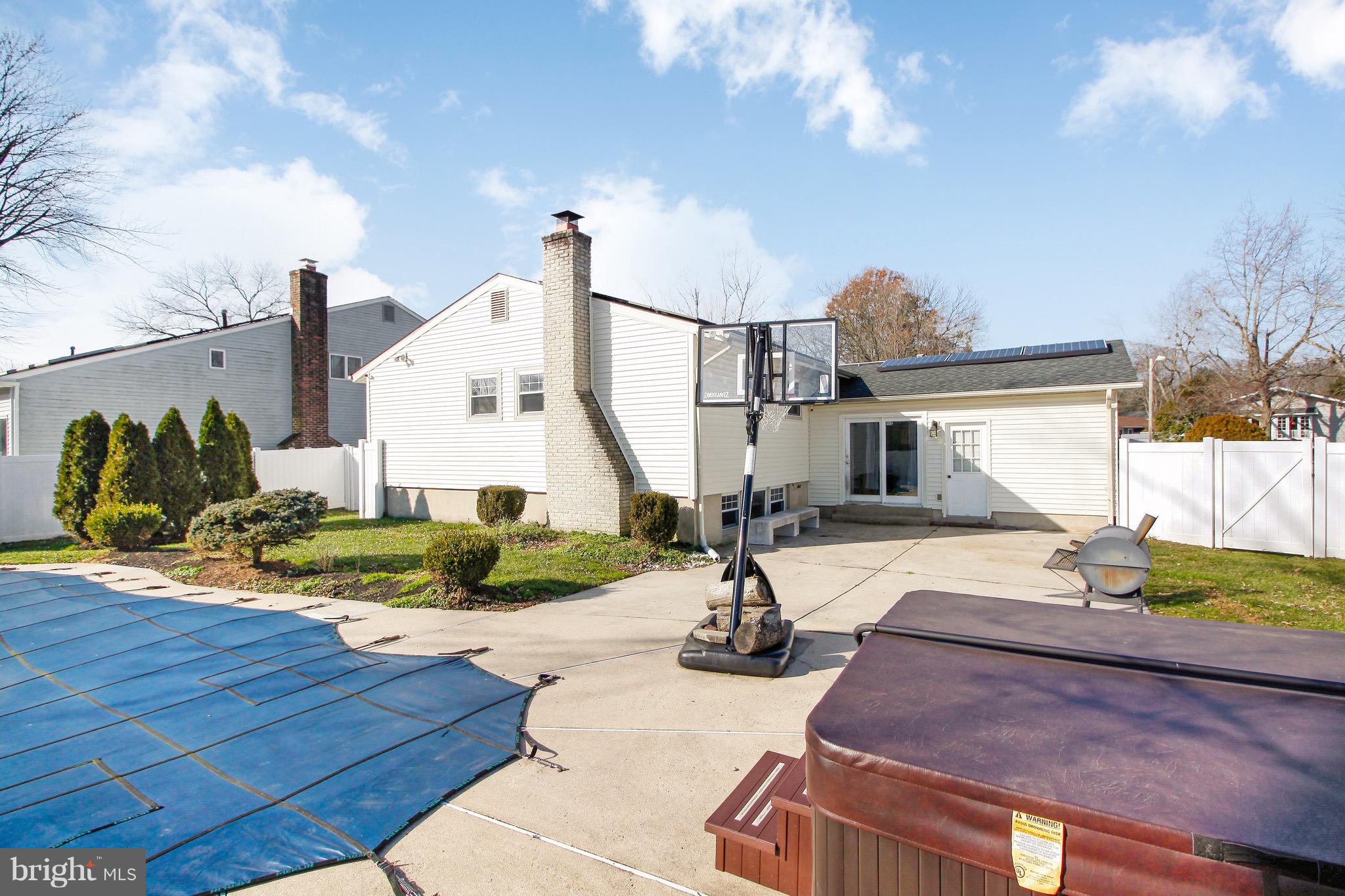 150 Canterbury Road Mount Laurel, NJ 08054 - Photo 3 of 33 Gallery Image 3