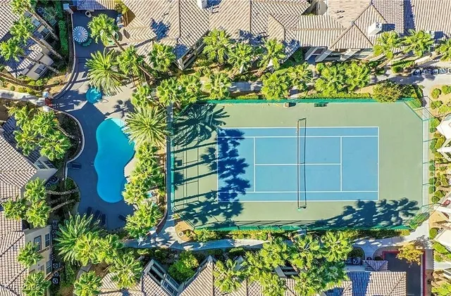 $195,000 | 7115 South Durango Drive, Unit 305, Las Vegas, NV 89113