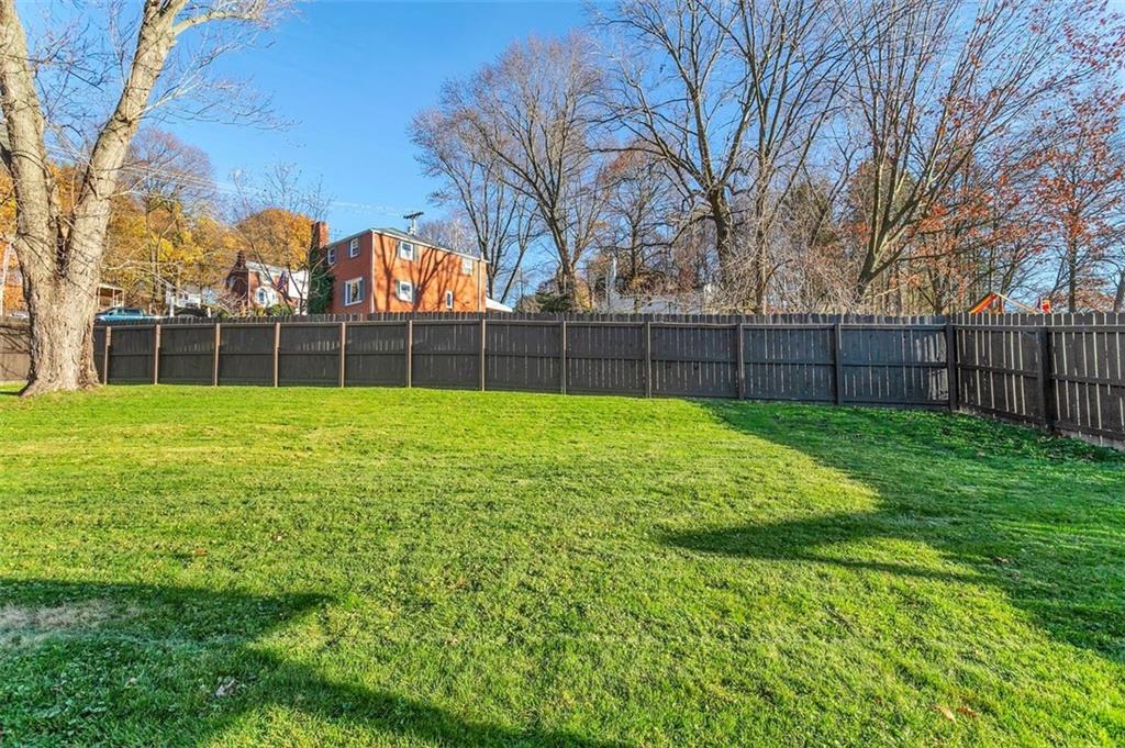 225 Houston Road Pittsburgh, PA 15237 - Photo 7 of 25 a view of a backyard with a large trees