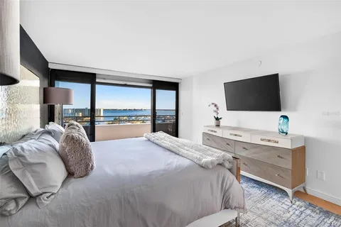 $1,295,000 | 5950 Pelican Bay Plaza South, Unit 2A, St. Petersburg, FL 33707