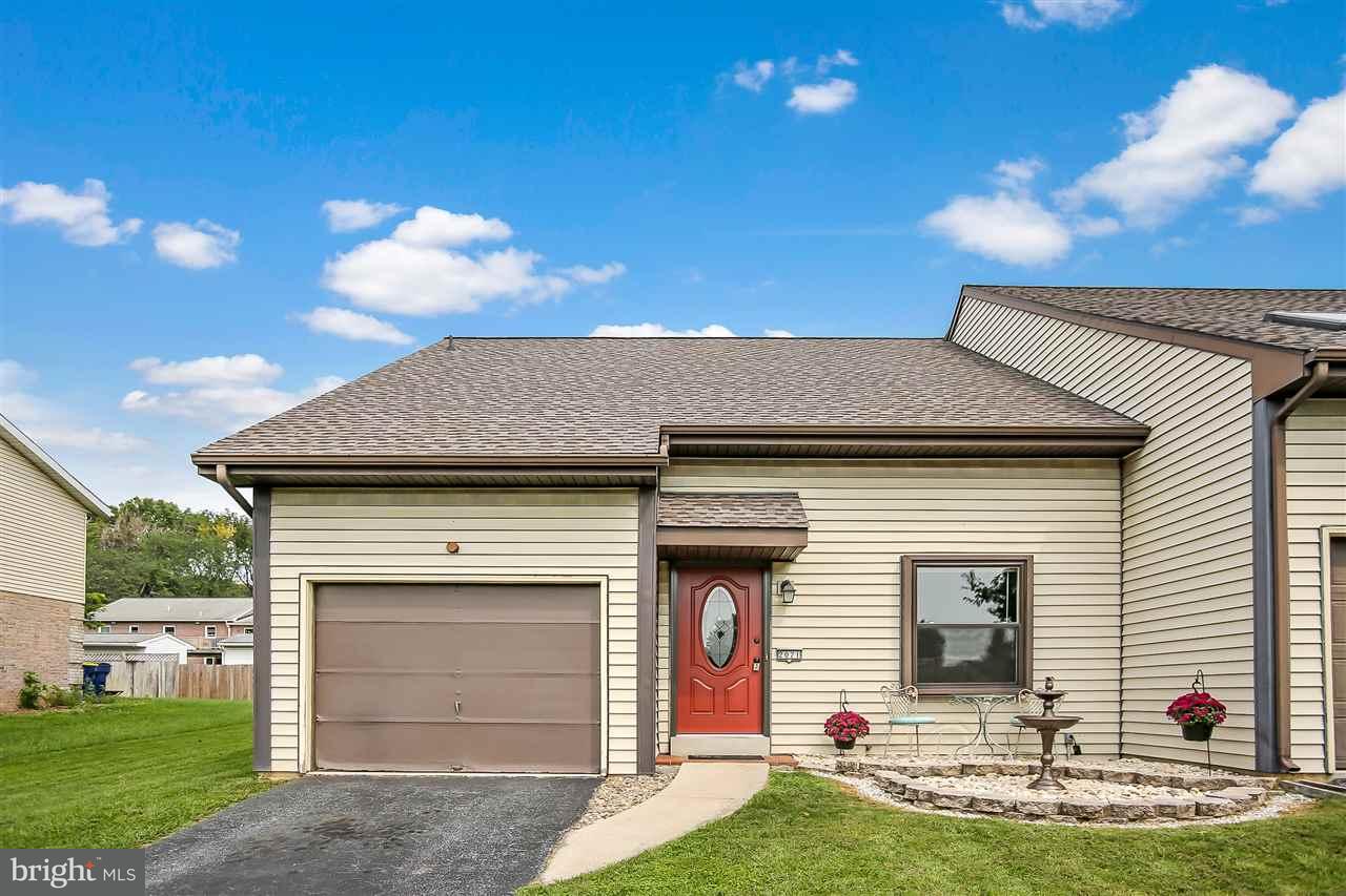 2071 Mountain View Road Middletown, PA 17057 - Photo 2 of 18 Gallery Image 2