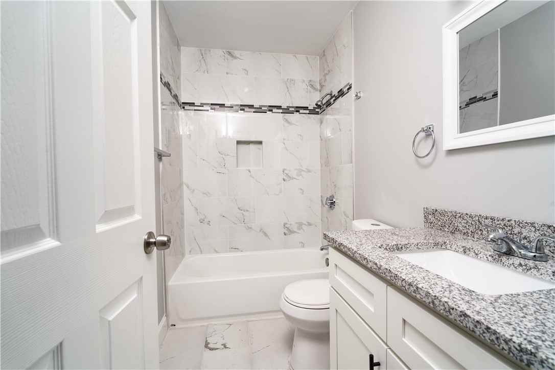 1520 Chopmist Hill Road, Unit 13 Scituate, RI 02857 - Photo 5 of 23