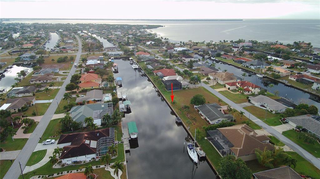 122 Graham Street Southwest Port Charlotte, FL 33952 - Photo 16 of 34