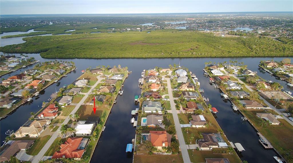 122 Graham Street Southwest Port Charlotte, FL 33952 - Photo 5 of 34