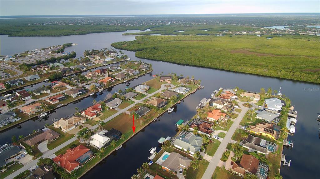 122 Graham Street Southwest Port Charlotte, FL 33952 - Photo 7 of 34