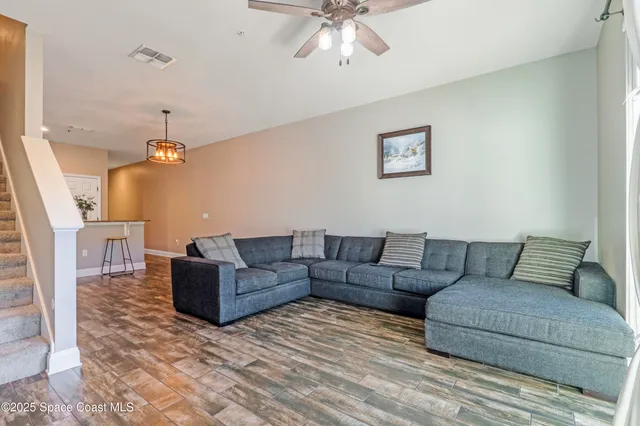 $325,000 | 14210 Desert Haven Street, Unit 3603, Windermere, FL 34786