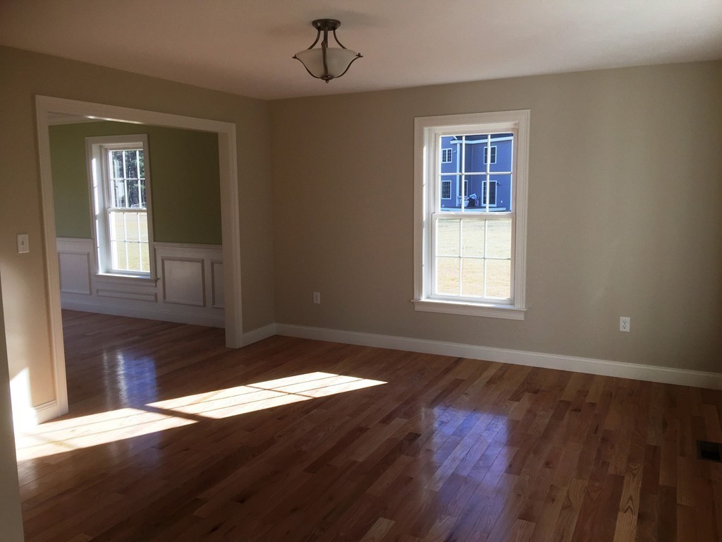 160 Gates Pond Road Berlin, MA 01503 - Photo 11 of 20