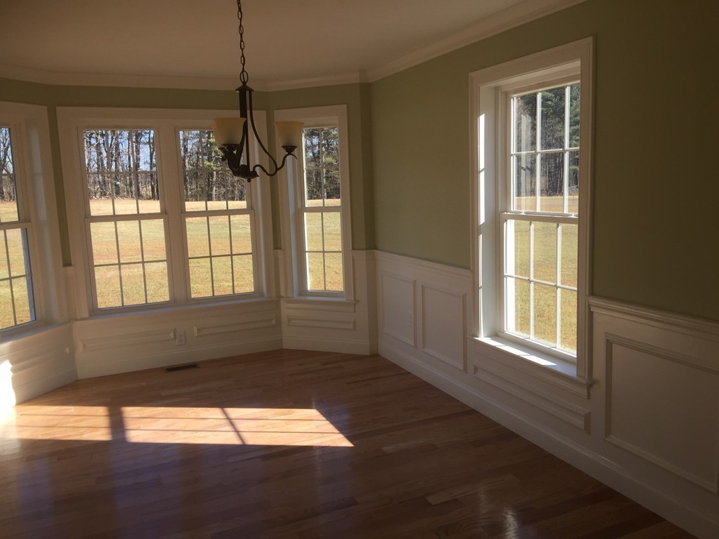 160 Gates Pond Road Berlin, MA 01503 - Photo 10 of 20