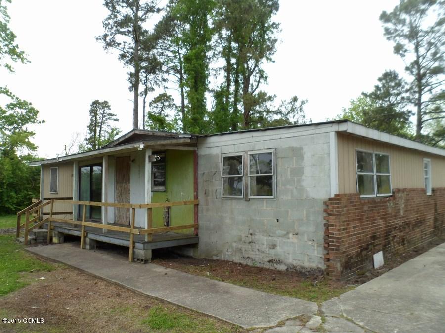 671 Laurel Road Beaufort, NC 28516 - Photo 8 of 15 Left and rear view