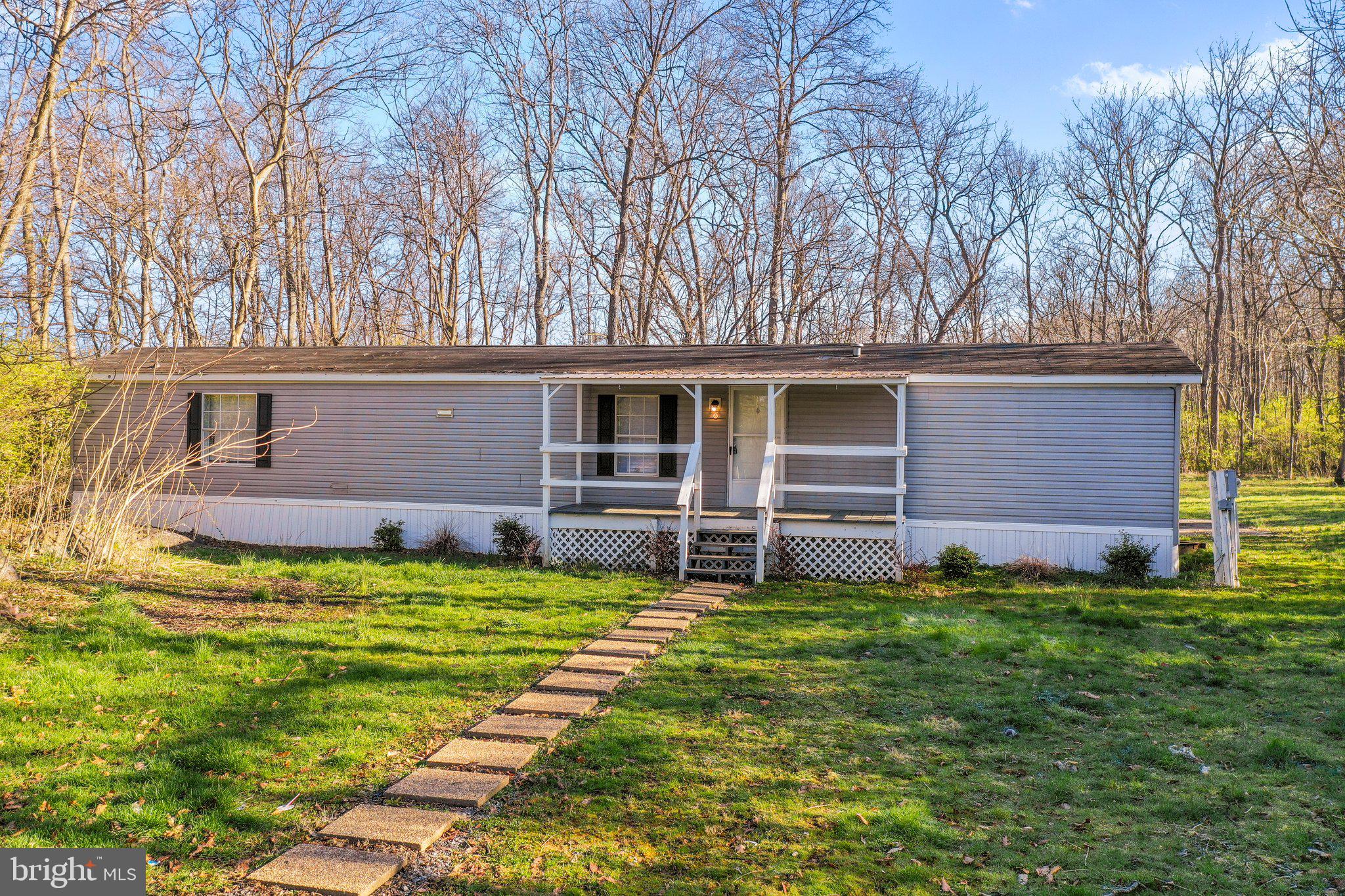 151 Franks Road Inwood, WV 25428 - Photo 2 of 6 Gallery Image 2