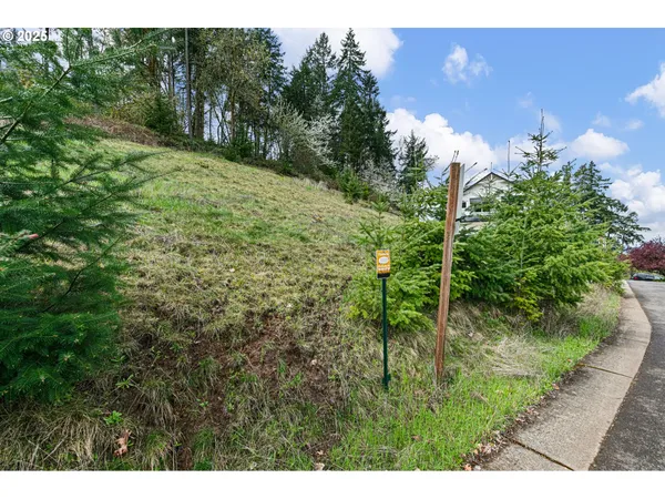 $60,000 | Mountain Ash Eugene Or 97405, Eugene, OR 97405