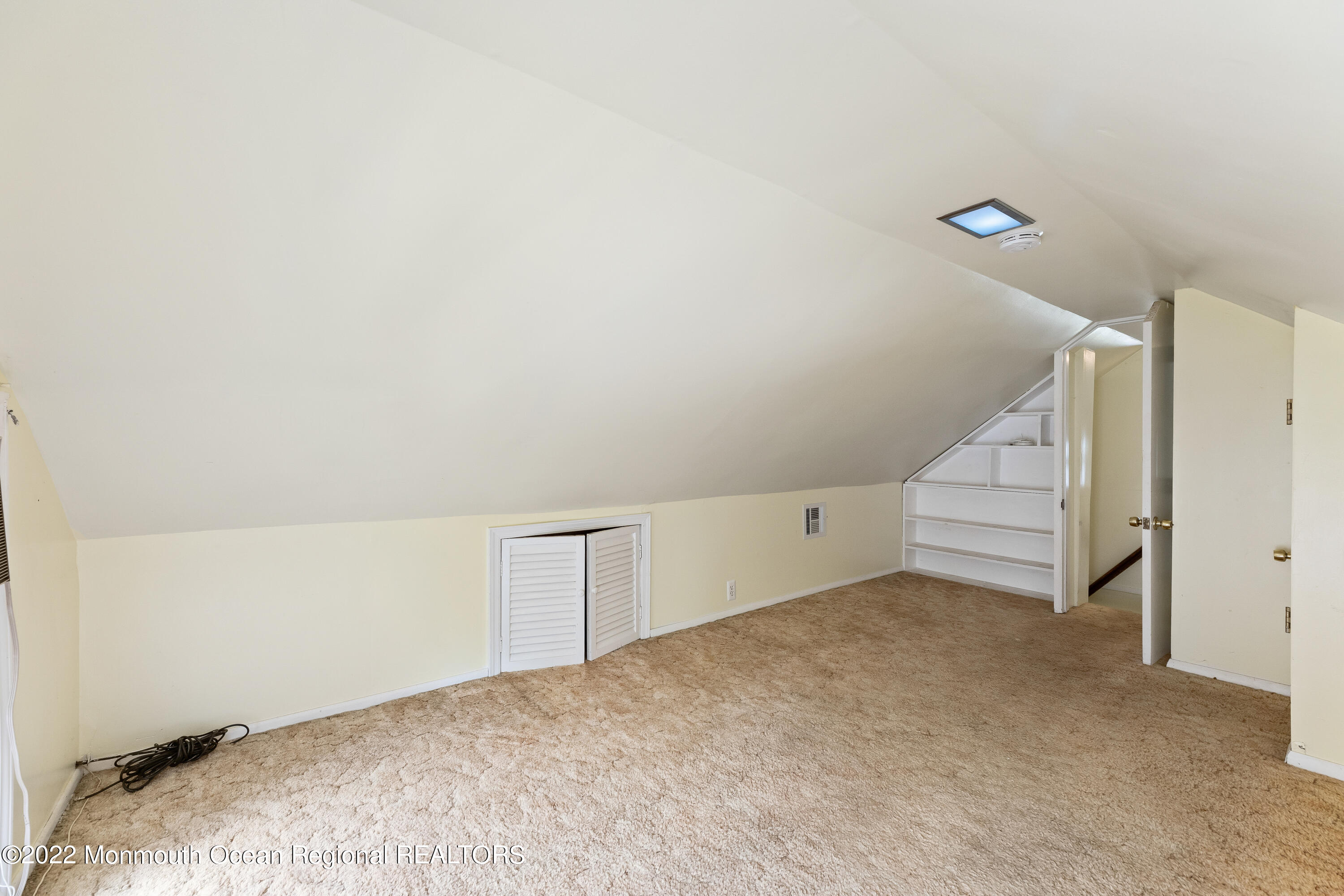 3 Oak Street Matawan, NJ 07747 - Photo 18 of 30 DEN