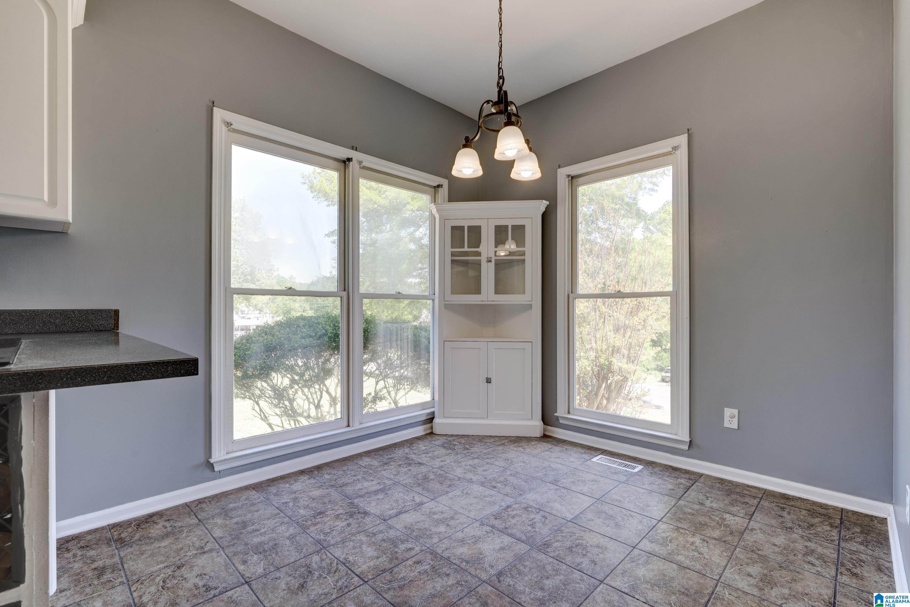 6536 Moss Rock Ridge Trussville, AL 35173 - Photo 8 of 34