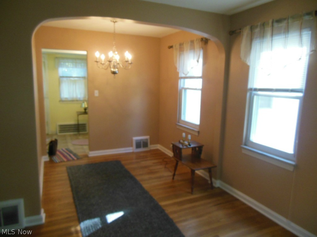 8087 Stockbridge Road Mentor, OH 44060 - Photo 4 of 19 Gallery Image 4