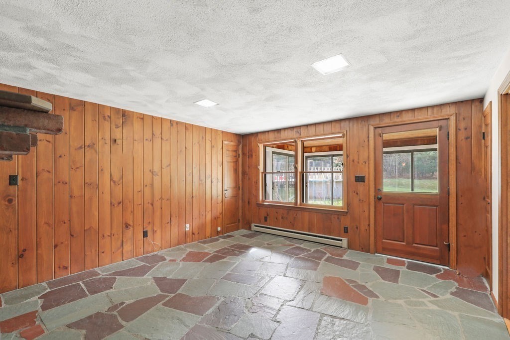 92 Howland Road Lakeville, MA 02347 - Photo 24 of 38 Gallery Image 24