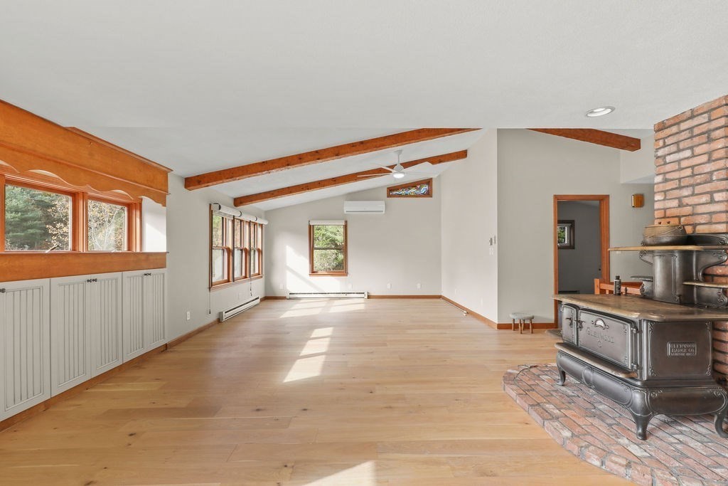 92 Howland Road Lakeville, MA 02347 - Photo 8 of 38 Gallery Image 8