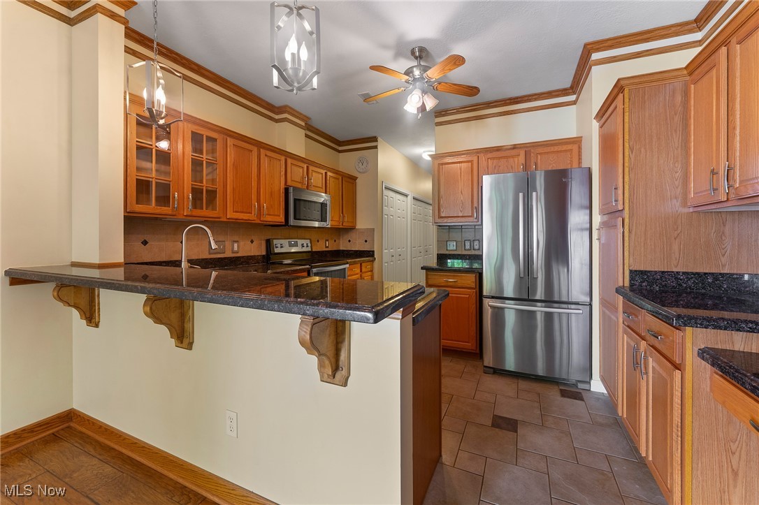 5645 Clingan Road, Unit 5D Struthers, OH 44471 - Photo 6 of 30 Gallery Image 6