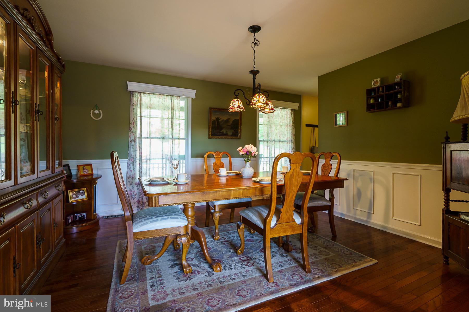 331 Fancy Hill Road Boyertown, PA 19512 - Photo 28 of 71 Dining Room