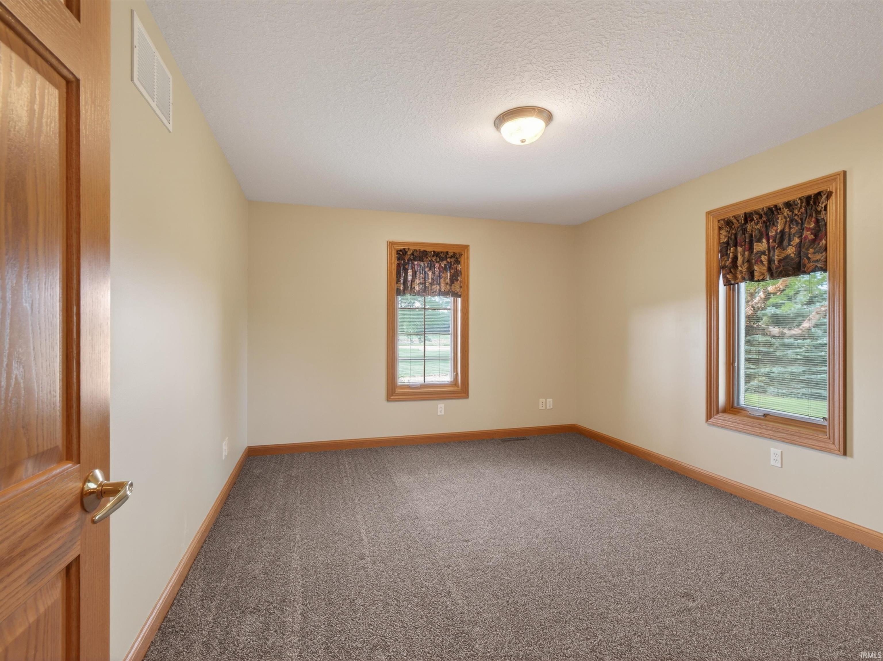 1549 East 200 North Decatur, IN 46733 - Photo 31 of 47