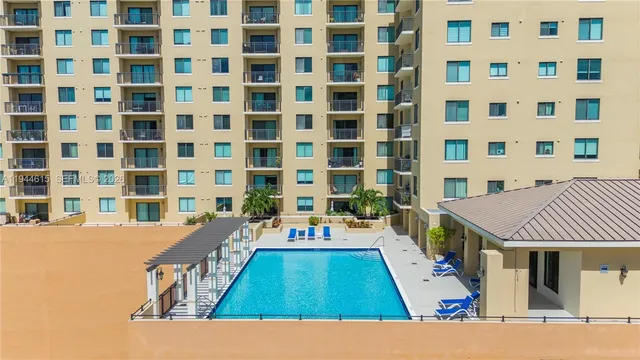a kids room with a book shelf