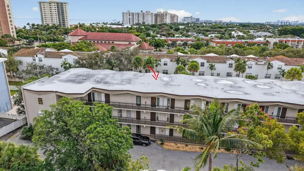 $319,000 | 1967 South Ocean Boulevard, Unit 103, Pompano Beach, FL 33062