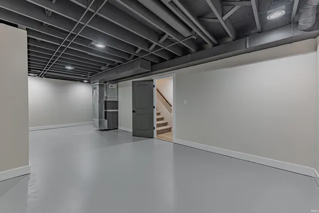 $524,900 | 1830 Montview Drive, Evansville, IN 47725