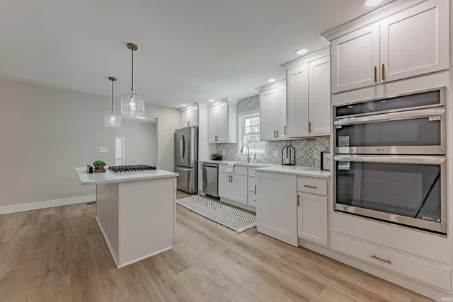 $524,900 | 1830 Montview Drive, Evansville, IN 47725