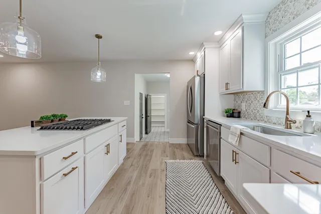 $524,900 | 1830 Montview Drive, Evansville, IN 47725