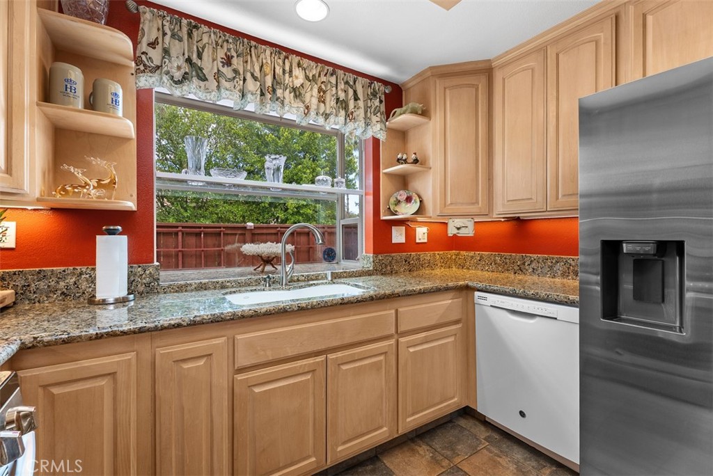 41 Pinzon Rancho Santa Margarita, CA 92688 - Photo 14 of 53