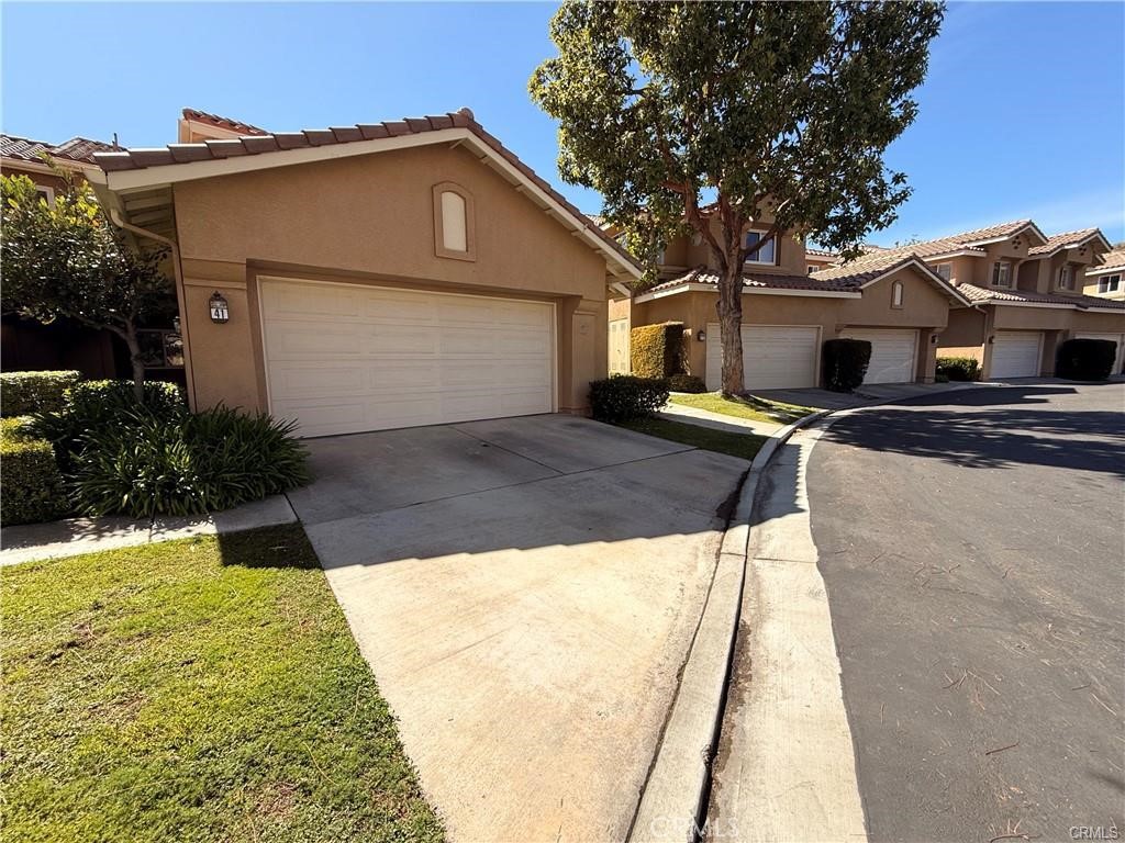 41 Pinzon Rancho Santa Margarita, CA 92688 - Photo 3 of 53