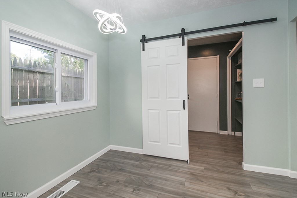 11343 Snow Road Parma Heights, OH 44130 - Photo 12 of 26