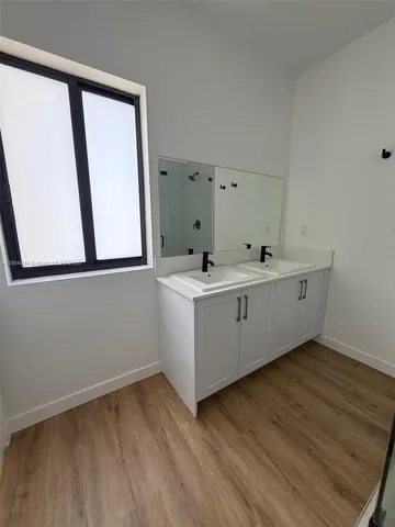 $2,900 | 413 Southwest 1st Street, Unit 413, Florida City, FL 33034